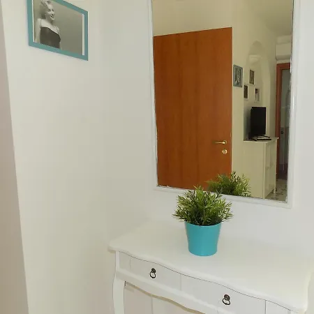 L'orchidea Amalfi Coast 4* مايوري