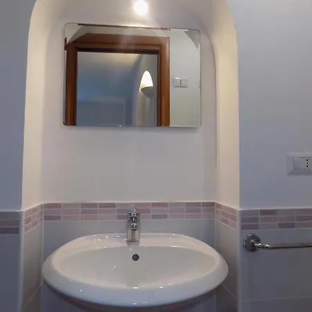 L'orchidea Amalfi Coast مايوري