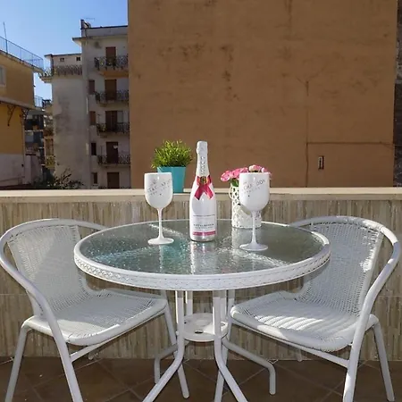 L'orchidea Amalfi Coast فندق مبيت وإفطار