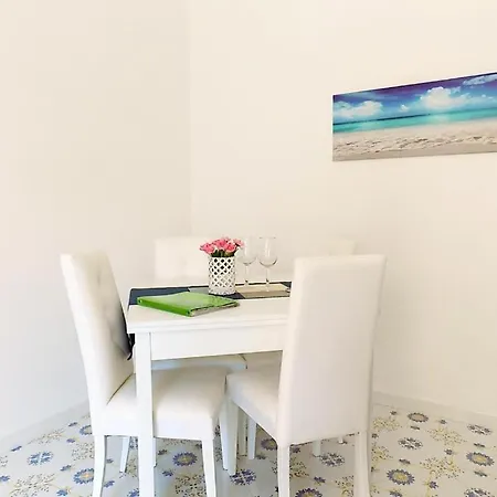 L'orchidea Amalfi Coast مايوري