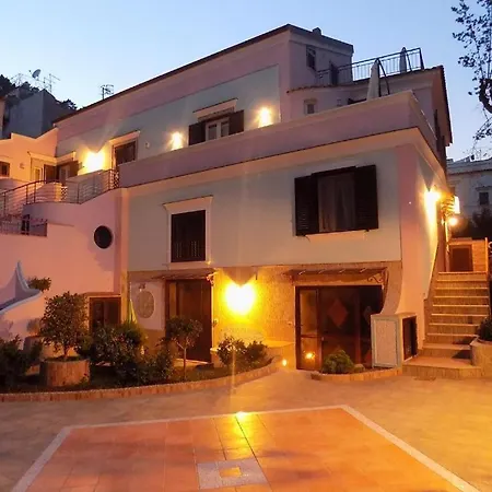 L'orchidea Amalfi Coast 4* Maiori