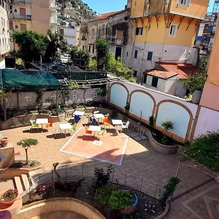 L'orchidea Amalfi Coast