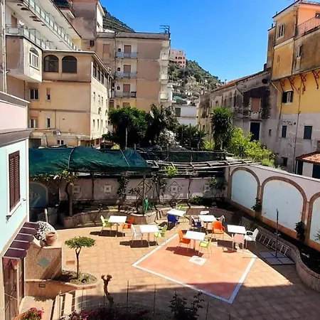 L'orchidea Amalfi Coast *