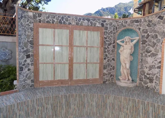 L'orchidea Amalfi Coast