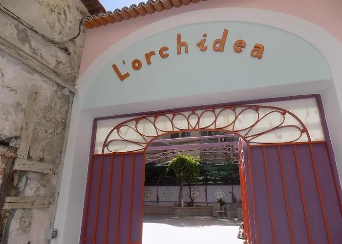 L'orchidea Amalfi Coast Oda ve Kahvaltı 4*