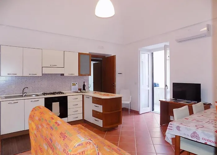 L'orchidea Amalfi Coast Oda ve Kahvaltı Maiori